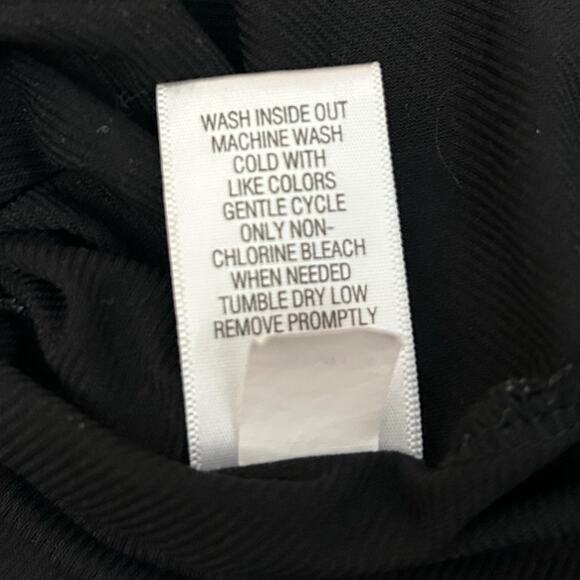 Dana Buchman Sleeveless Cowl Neck Blouse Top L Large Purple Black Abstract Ruch - Picture 8 of 8